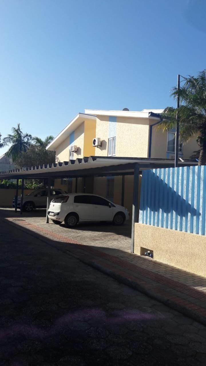 Ap Com Piscina Em Porto Belo Appartement Buitenkant foto